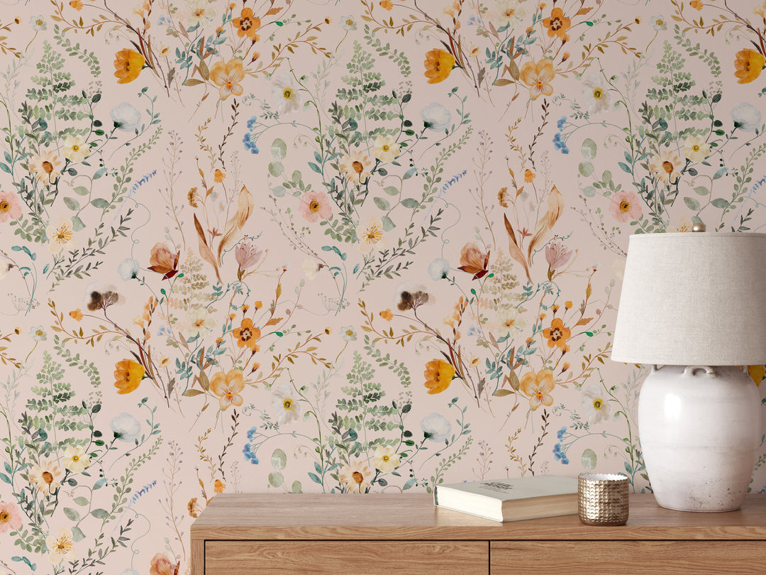 Regina Wallpaper - Studio Exclusive