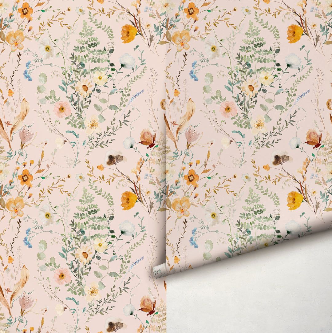 Regina Wallpaper - Studio Exclusive