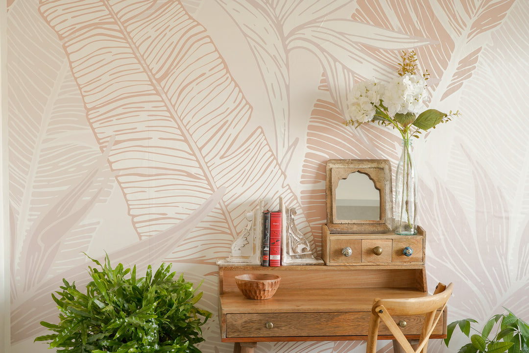 Navigating Imperfections: Realistic Expectations in Wallpaper Installation