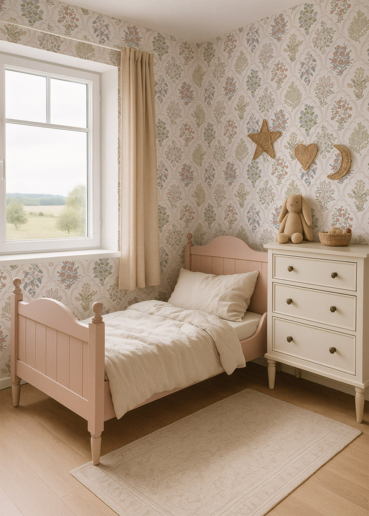 Cottage Arched Scalloped Botanical Wallpaper - Light